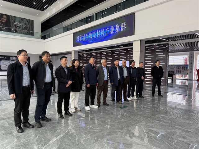 1761706223133824.jpg 微信图片_20251028154614.jpg